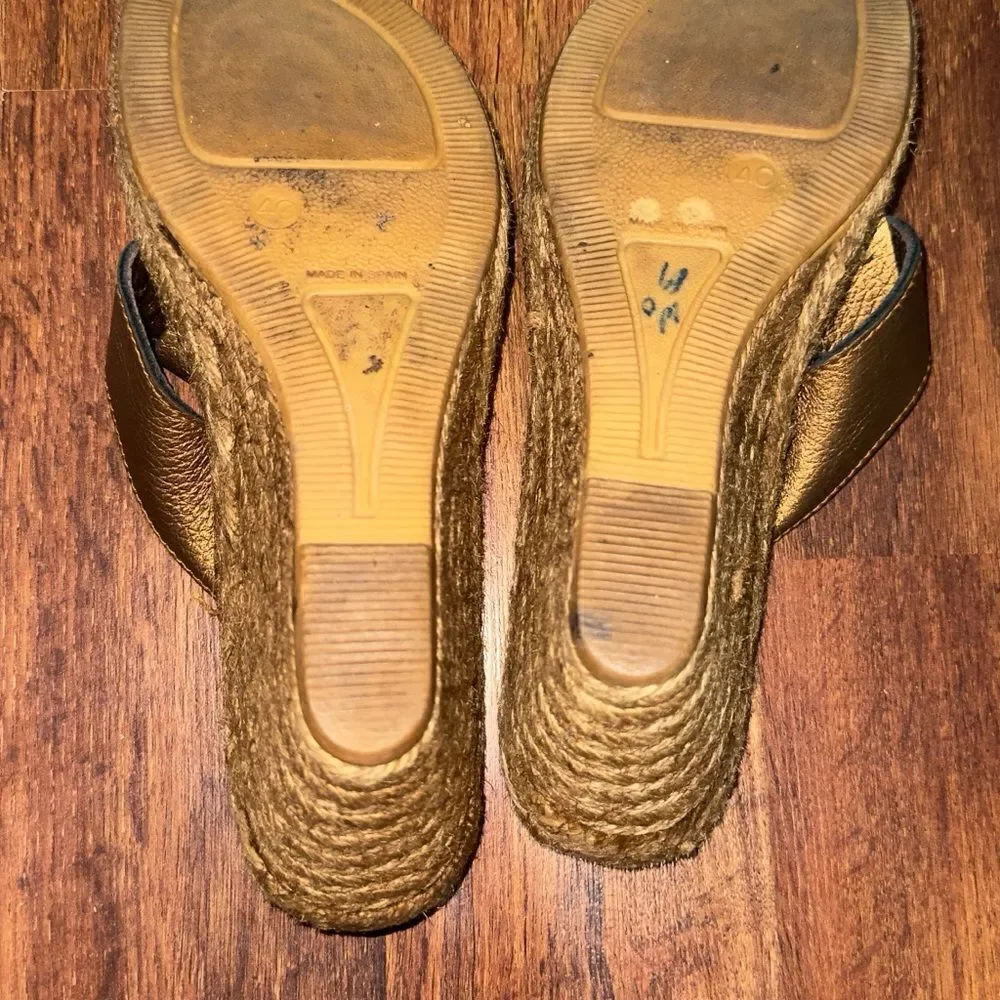 Burberry wedges size